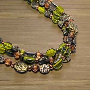 Vtg Multi Strand Green Glass Brown Crystal Bronze Tone Accents Bead Necklace
